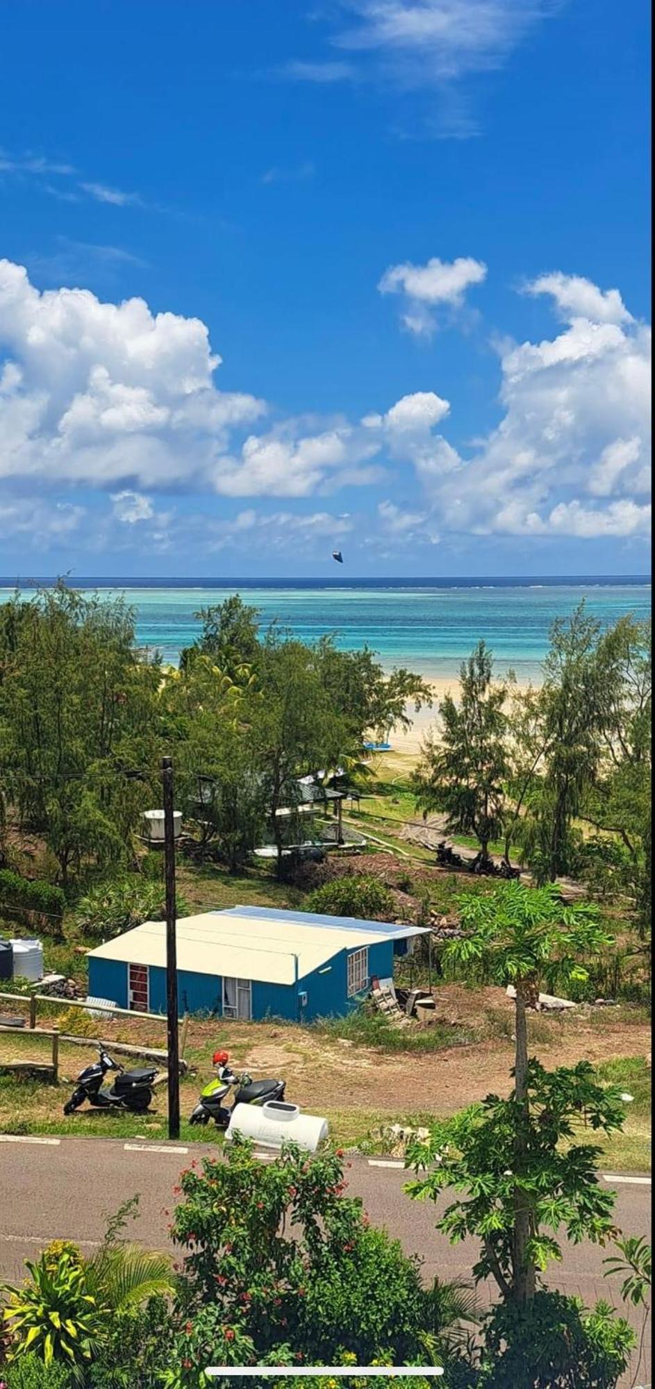Tilapasse Resto & Guest House Port South East Esterno foto