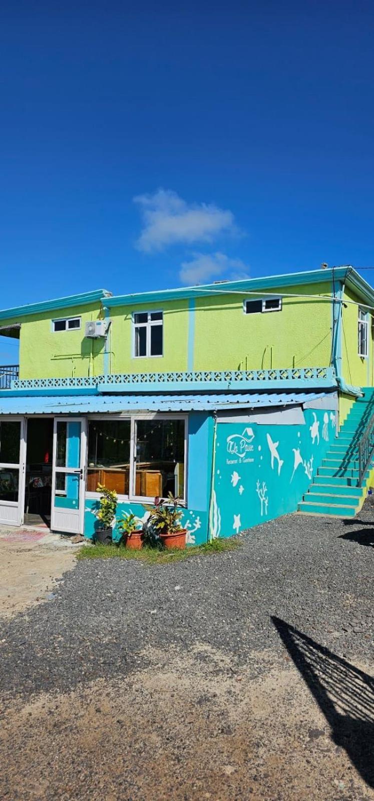 Tilapasse Resto & Guest House Port South East Esterno foto